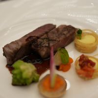 メインのお肉です