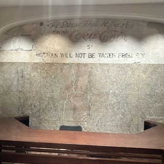 CENTURY COURT Marunouchi（明治生命館内・国指定重要文化財）のクチコミ 外観・ロビーの写真（1枚目）