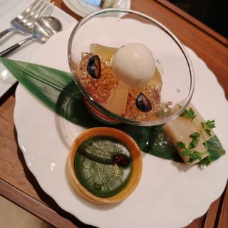 ザ オーク ガーデン／別邸 木屋のクチコミ 料理・ケーキの写真（1枚目）