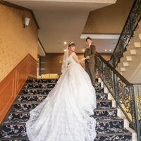 階段を使ってドレスを綺麗に撮ってくれました！
