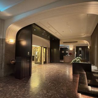 CENTURY COURT Marunouchi（明治生命館内・国指定重要文化財）のクチコミ 外観・ロビーの写真（1枚目）