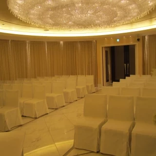 挙式会場の新郎新婦側から撮った写真です。